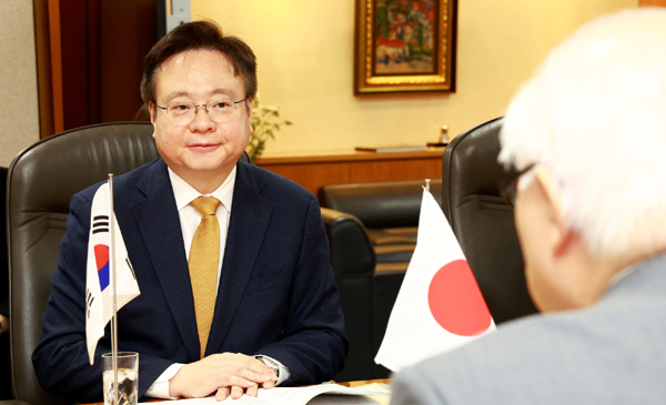 조규홍 장관은 일본 현지에서 후생노동성 장관과 면담을 통해 의사인력 확충 경험 사례를 청취했다.